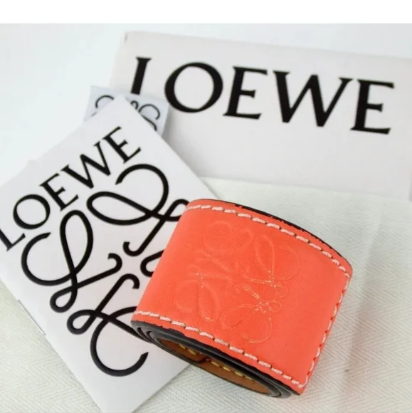 LOEWE ANAGRAM SLAP BRACELET LEATHER - Picture 7 of 12
